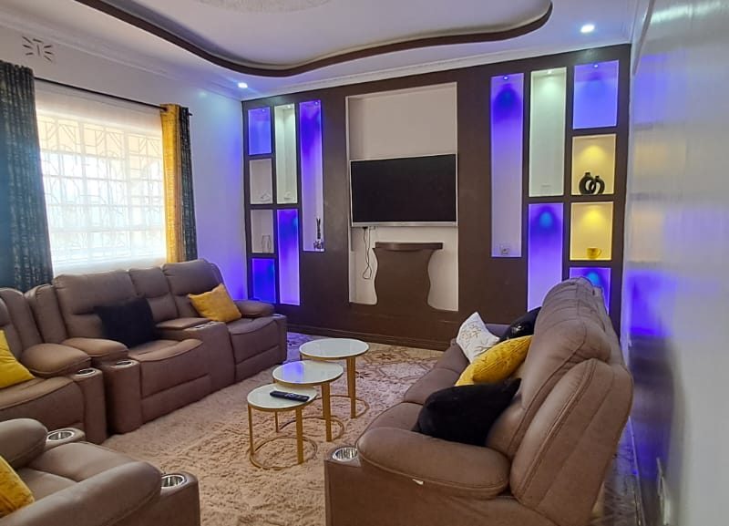 Ashton Cosy Homes